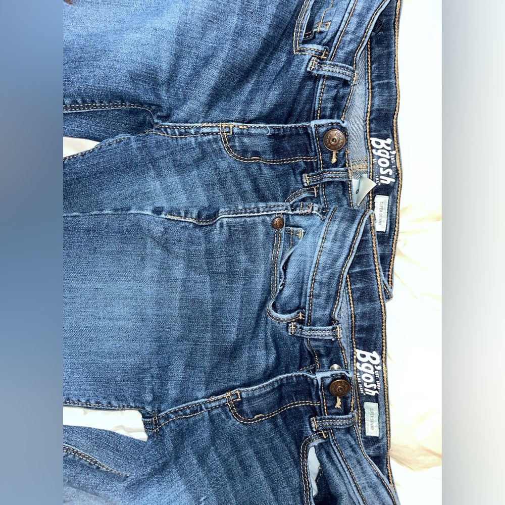 OshKosh Kid Super Skinny Leg Marine
Blue Wash Jeans 2 pairs